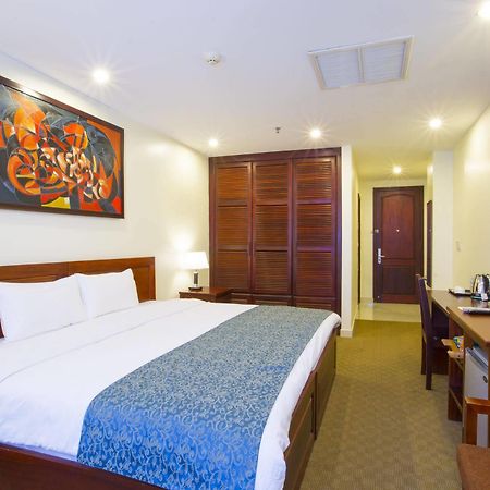 Vientiane Plaza Hotel Exterior photo